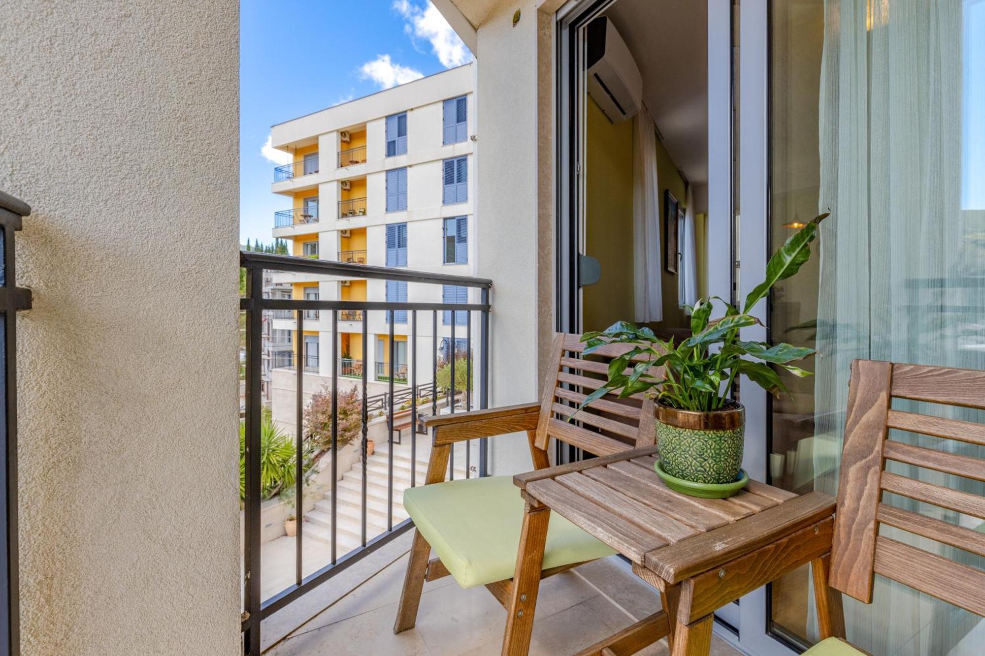 Apart Hotel M S Katunjanin Herceg Novi Extérieur photo